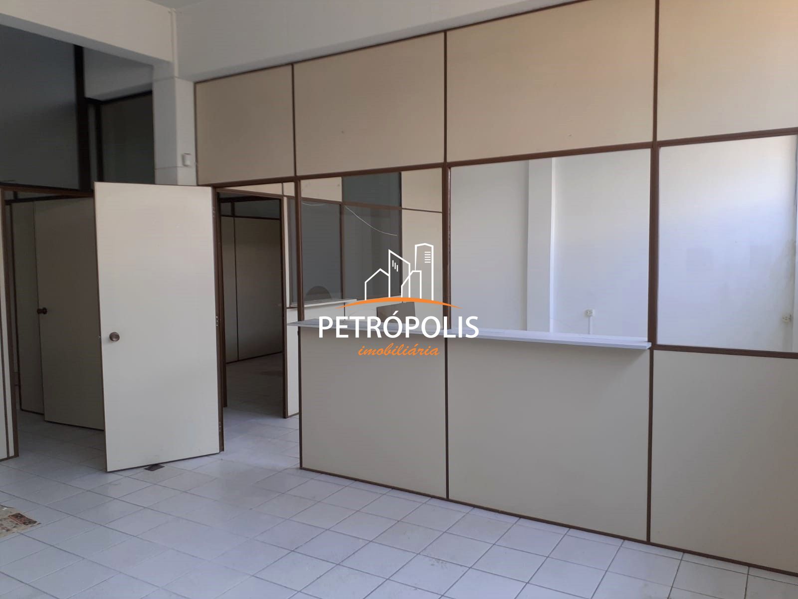 Prédio Inteiro à venda com 5 quartos, 200m² - Foto 9