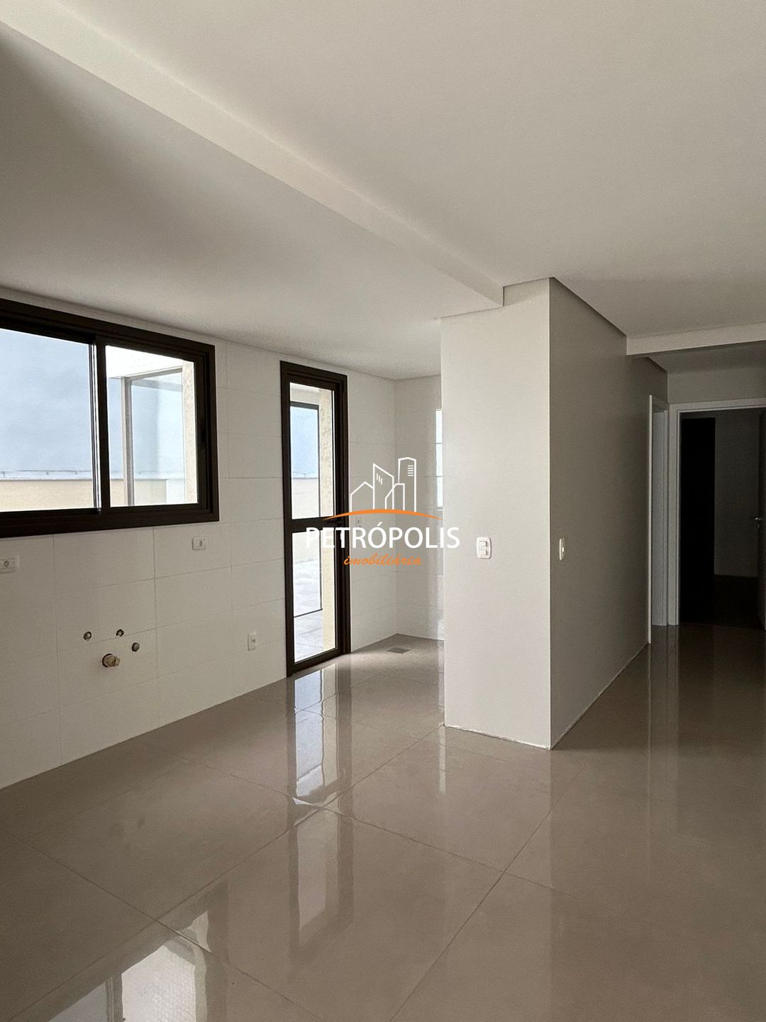 Apartamento à venda com 3 quartos, 115m² - Foto 21