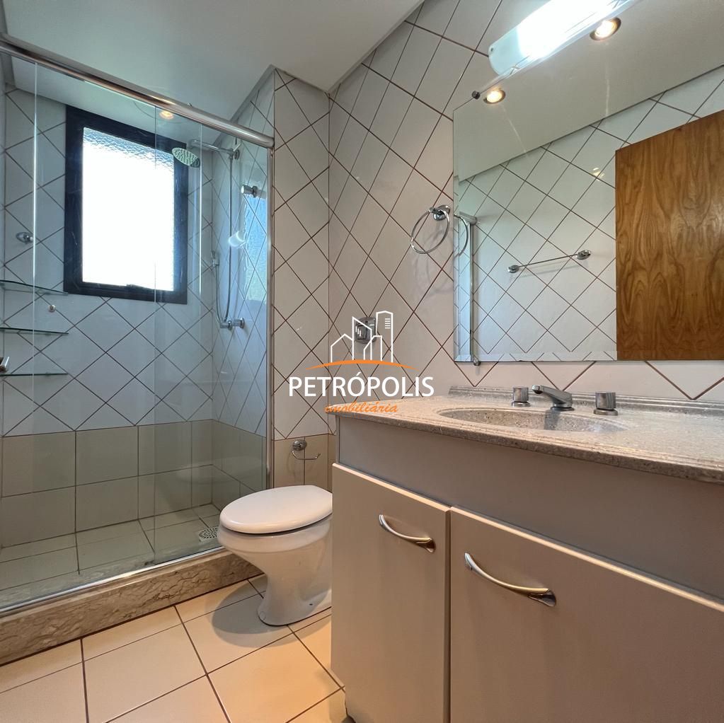 Apartamento à venda com 2 quartos, 68m² - Foto 9