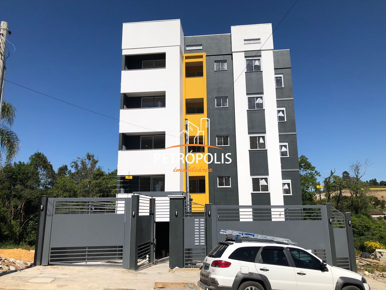 Apartamento  venda  no Desvio Rizzo - Caxias do Sul, RS. Imveis