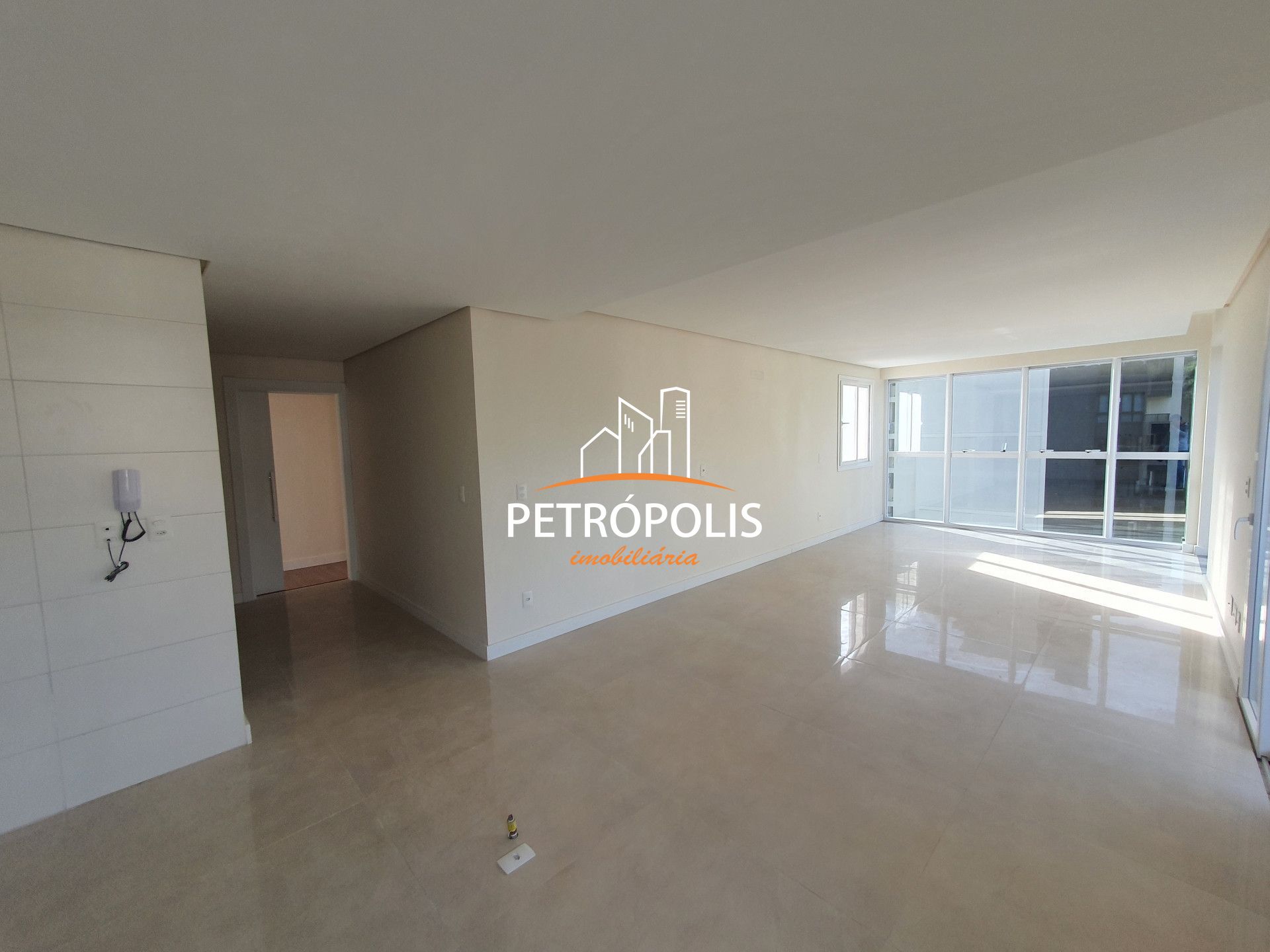 Apartamento à venda com 2 quartos, 77m² - Foto 60