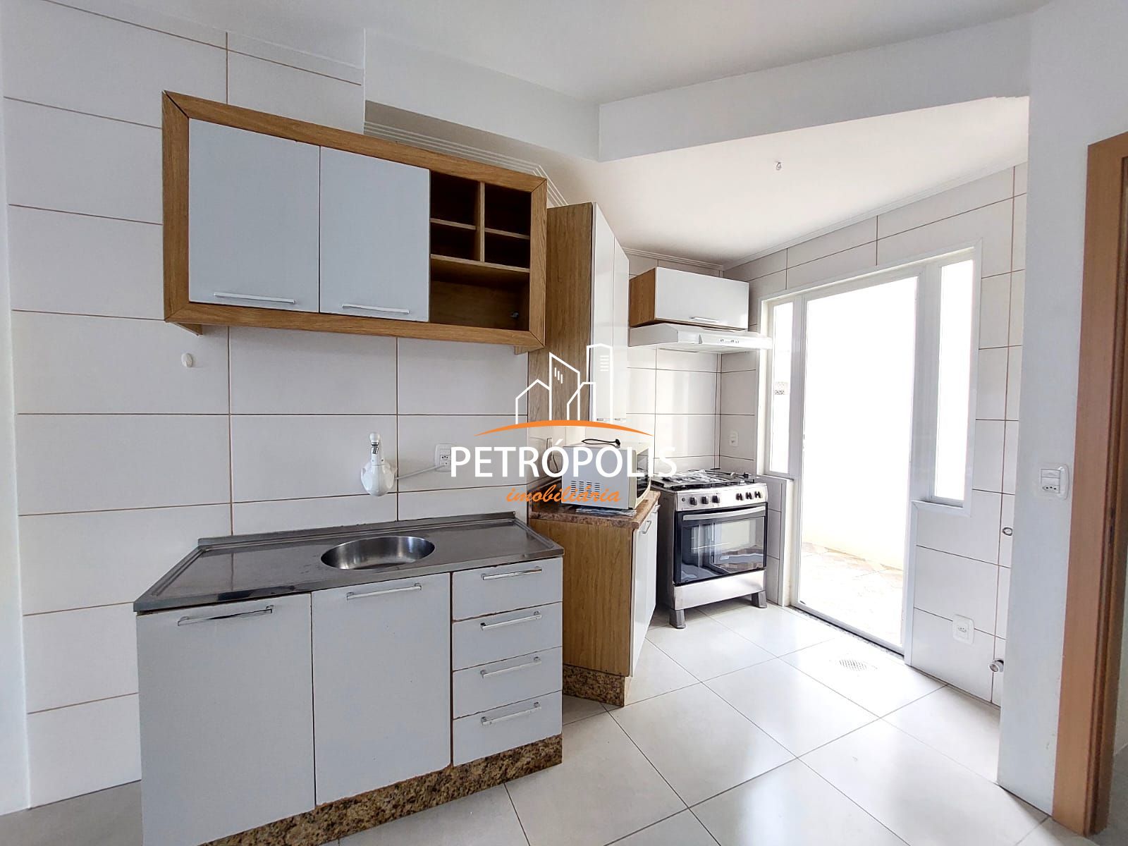 Apartamento à venda com 2 quartos, 65m² - Foto 10