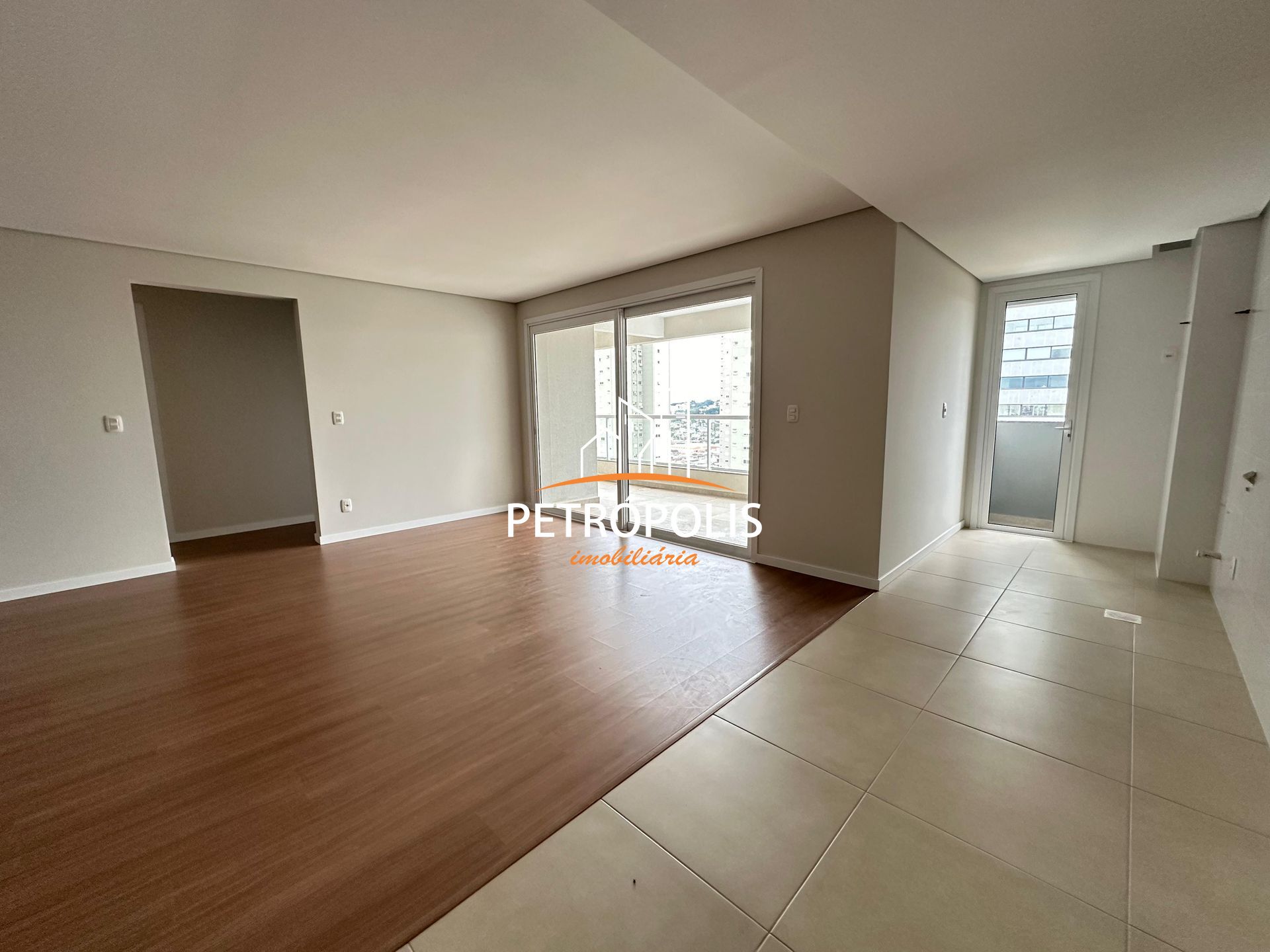 Apartamento à venda com 3 quartos, 125m² - Foto 58