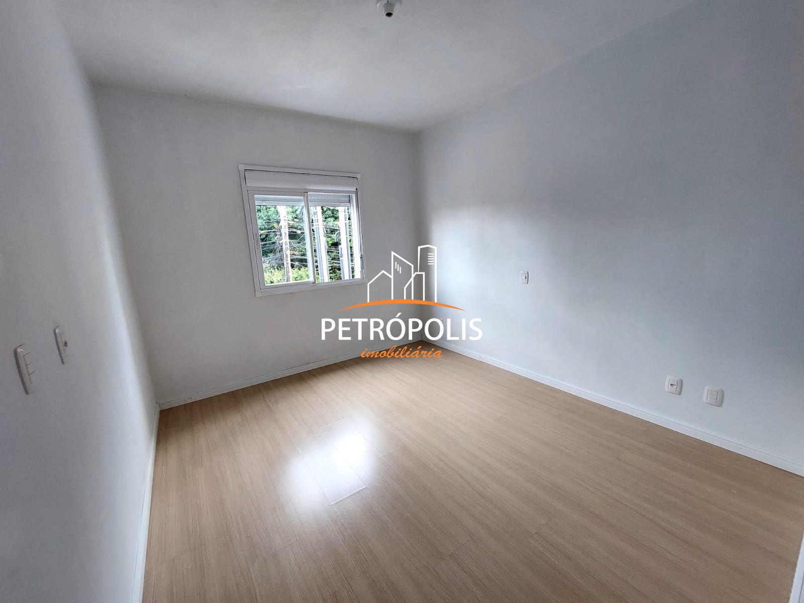 Apartamento à venda com 2 quartos, 65m² - Foto 13