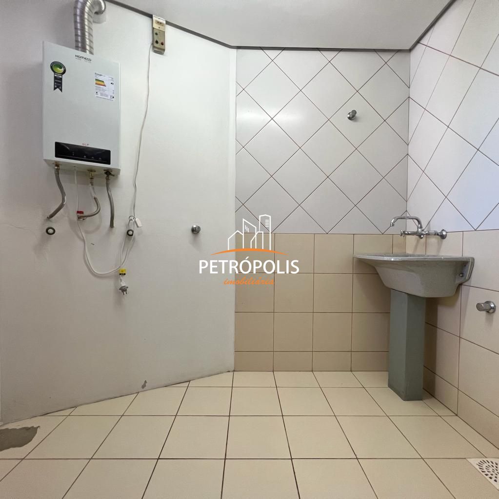 Apartamento à venda com 2 quartos, 68m² - Foto 14