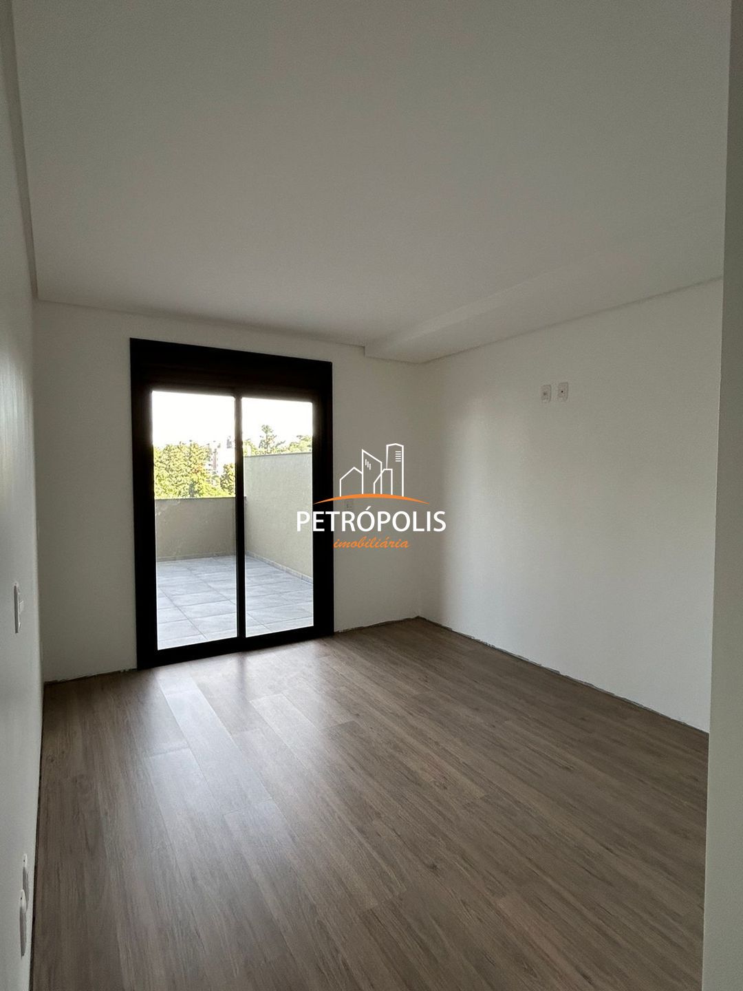 Apartamento à venda com 1 quarto, 115m² - Foto 17