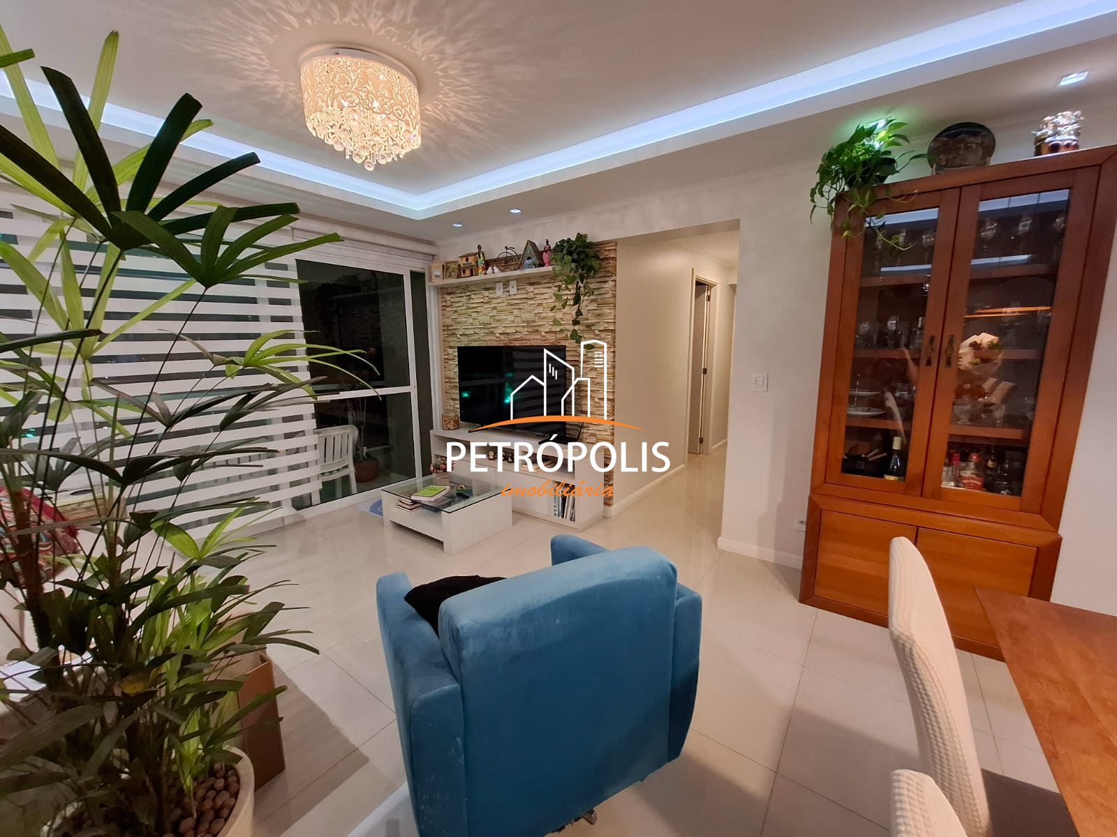 Apartamento com 3 Dormitórios à venda, 92 m² por R$ 750.000,00 Apartamento com 3 Dormitórios à venda, 92 m² por R$ 750.000,00