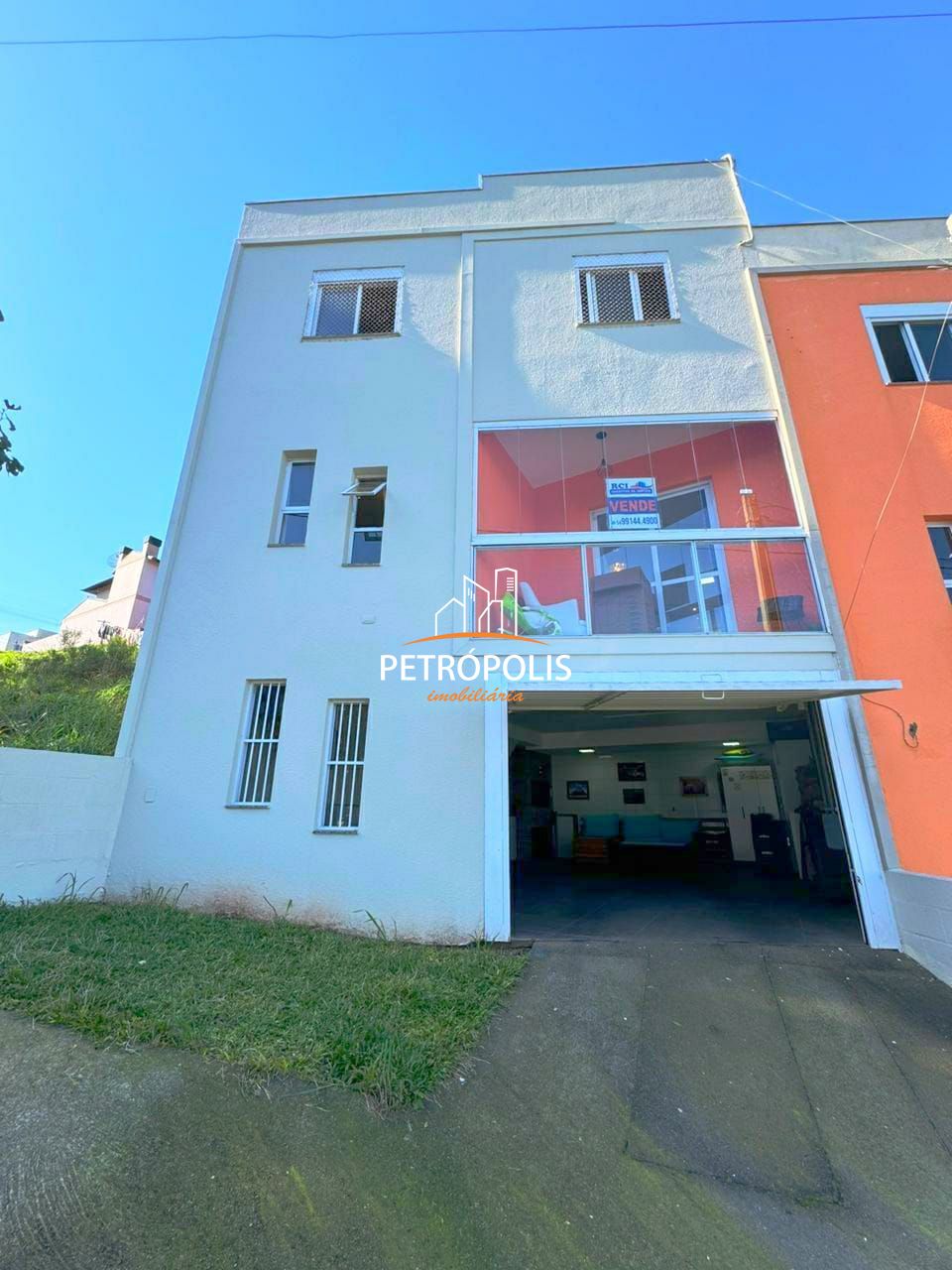 Apartamento à venda com 3 quartos, 127m² - Foto 3