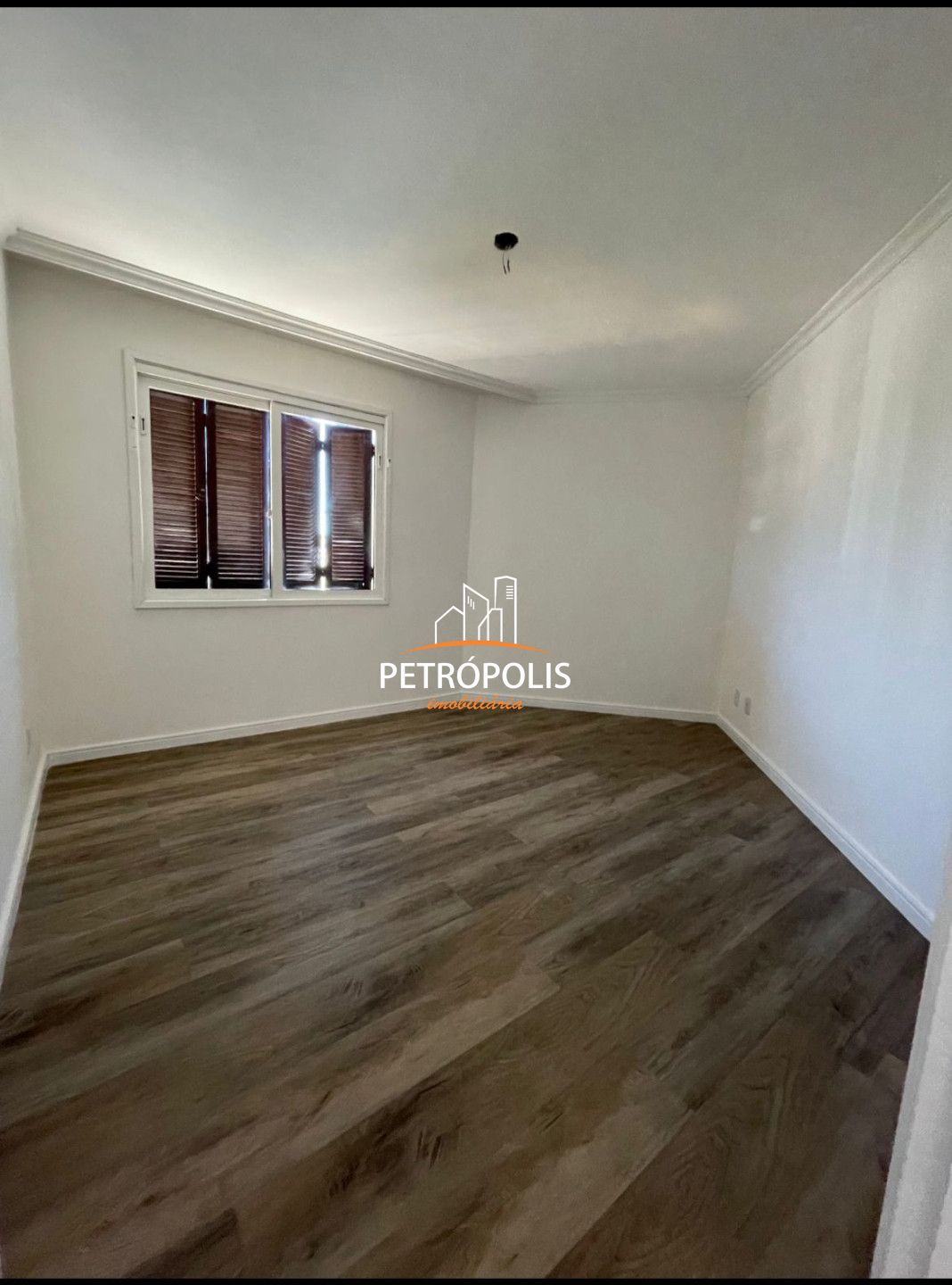 Apartamento à venda com 3 quartos, 210m² - Foto 10