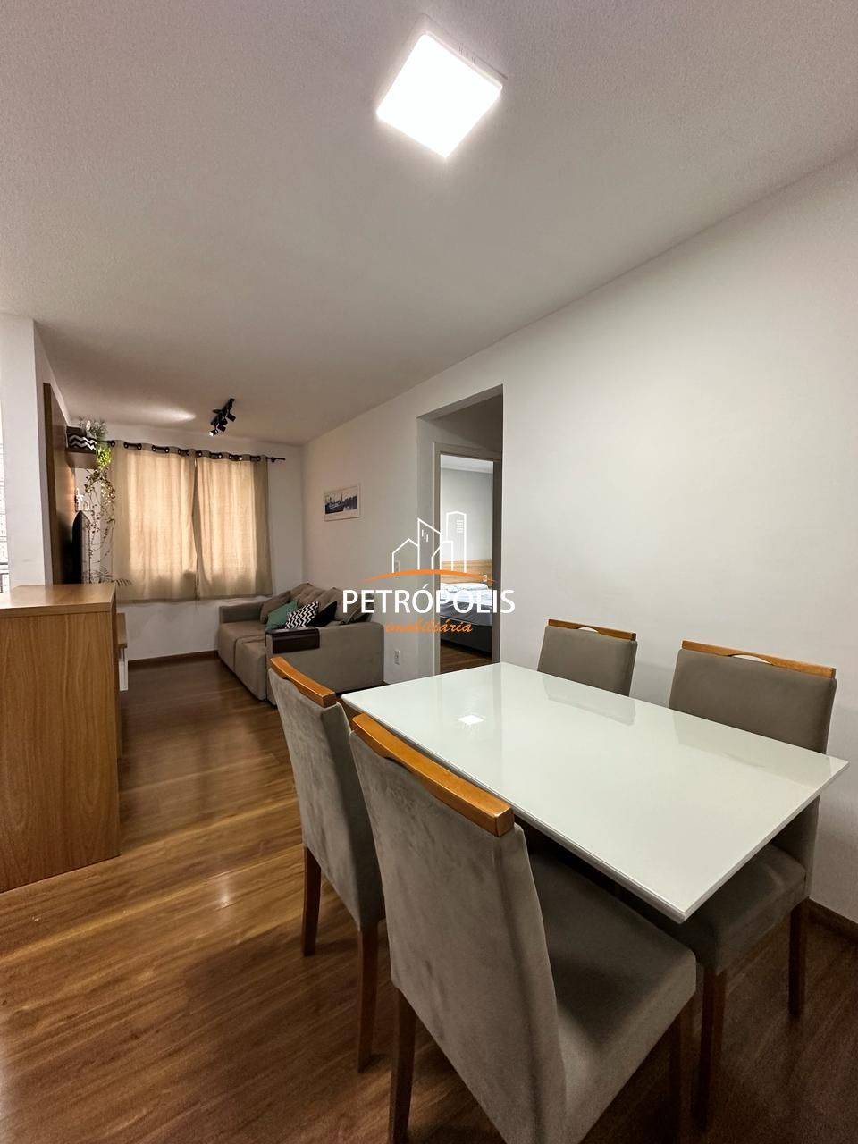 Apartamento à venda com 2 quartos, 50m² - Foto 9