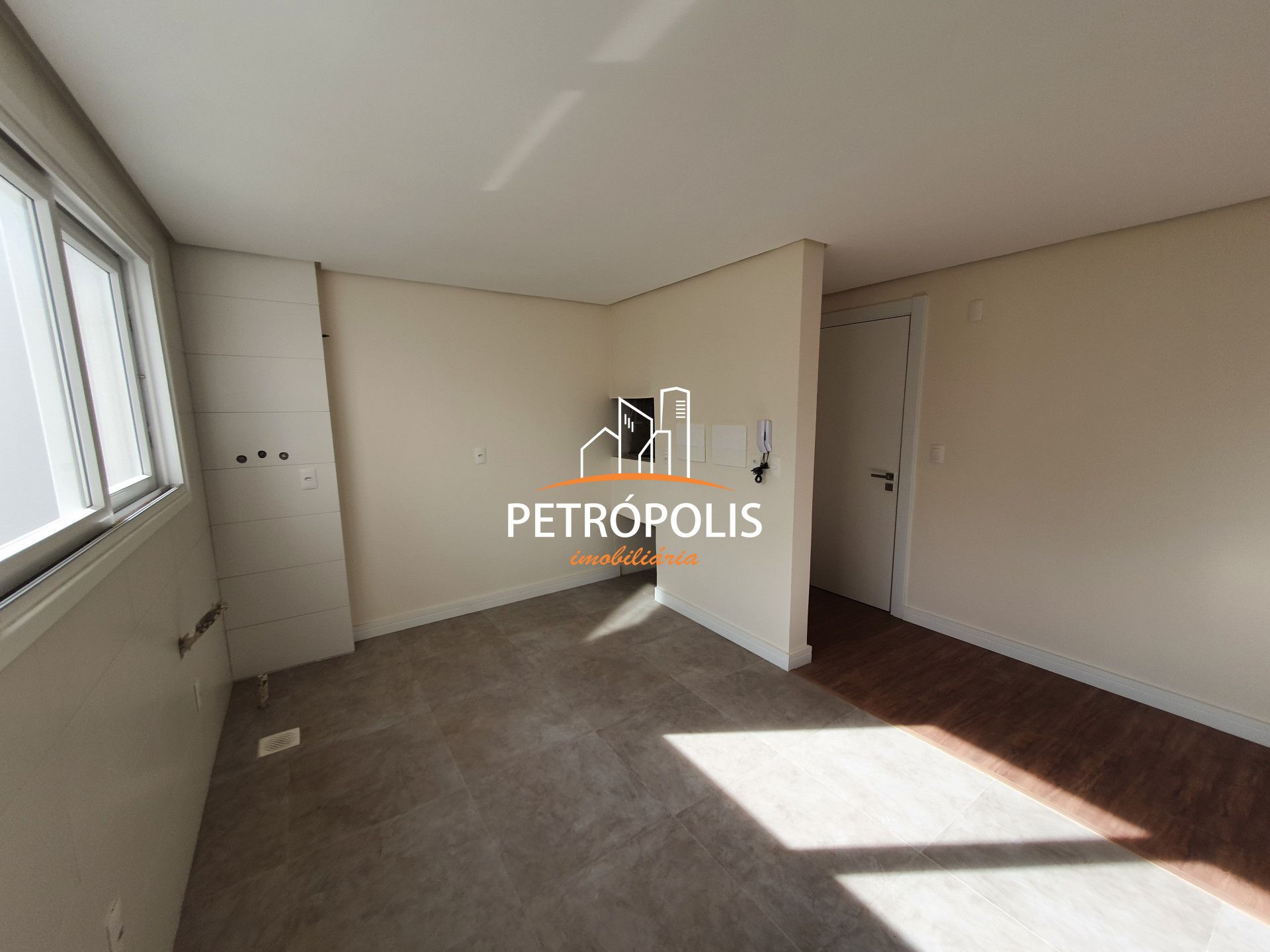 Apartamento à venda com 2 quartos, 77m² - Foto 8