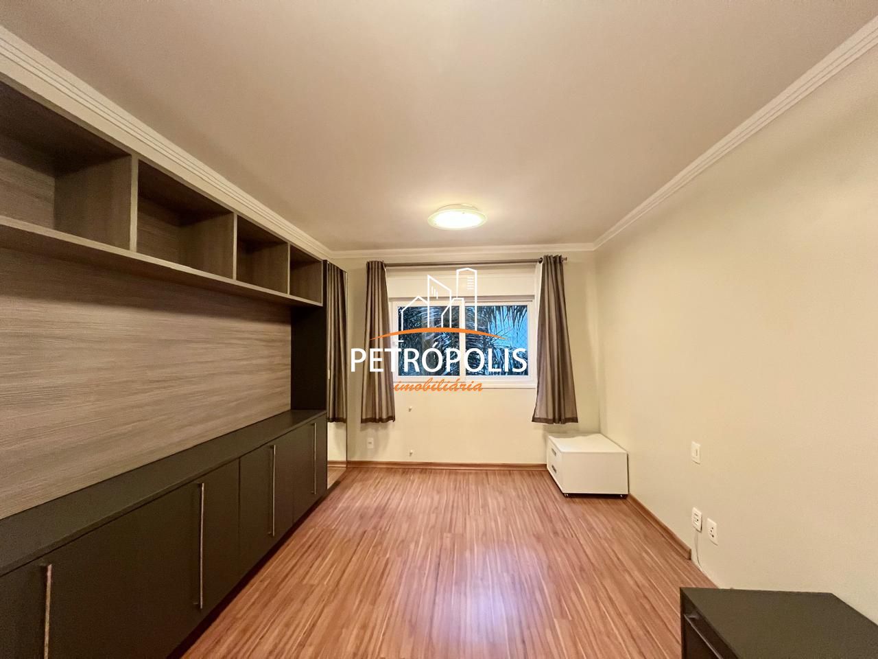 Apartamento à venda com 3 quartos, 123m² - Foto 7