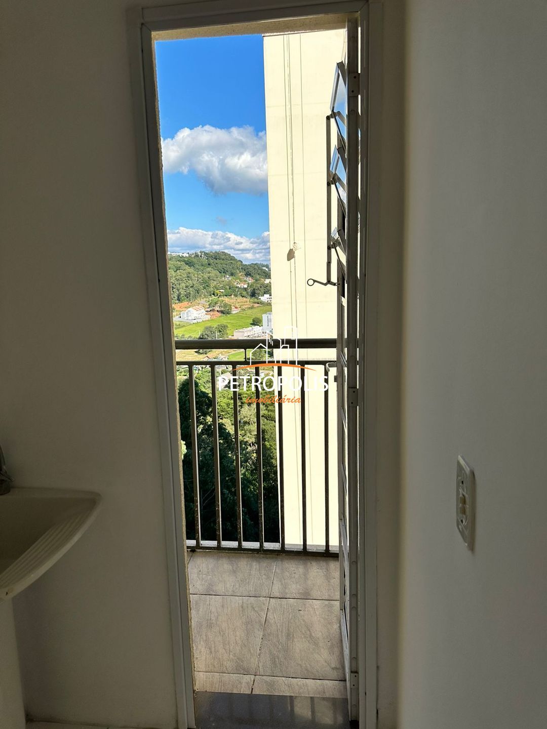 Apartamento à venda com 2 quartos, 49m² - Foto 9