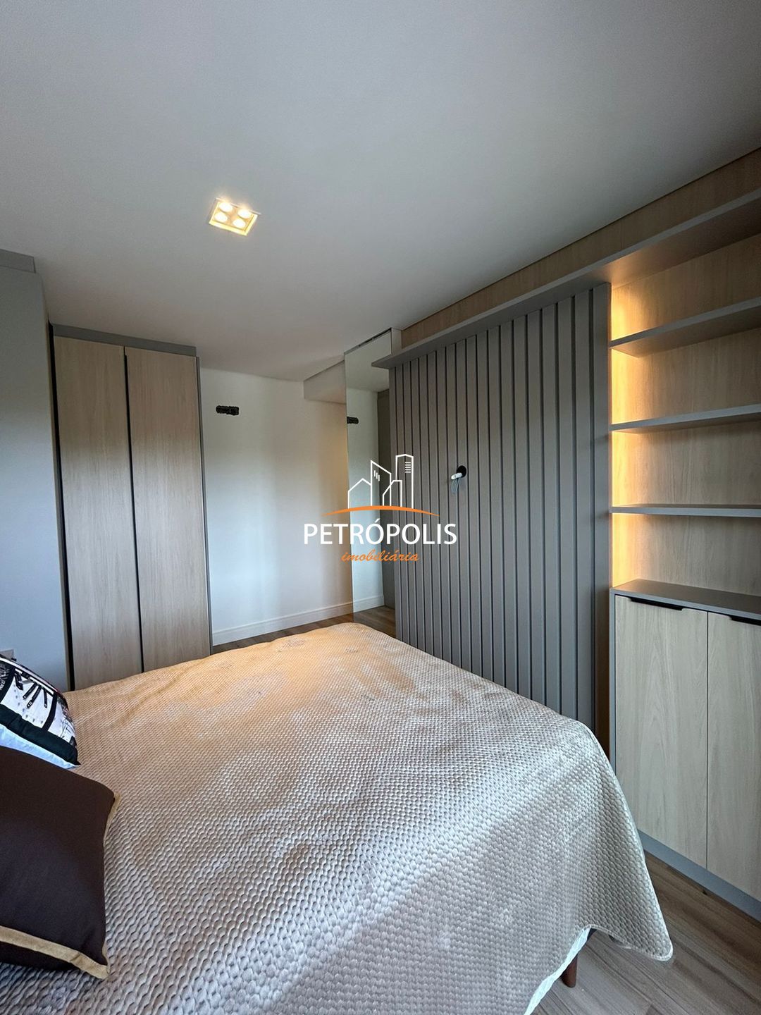 Apartamento à venda com 3 quartos, 115m² - Foto 12