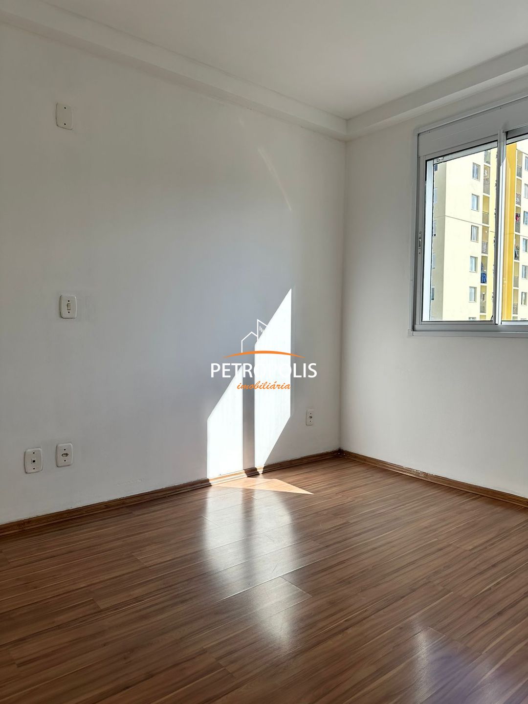 Apartamento à venda com 2 quartos, 49m² - Foto 4