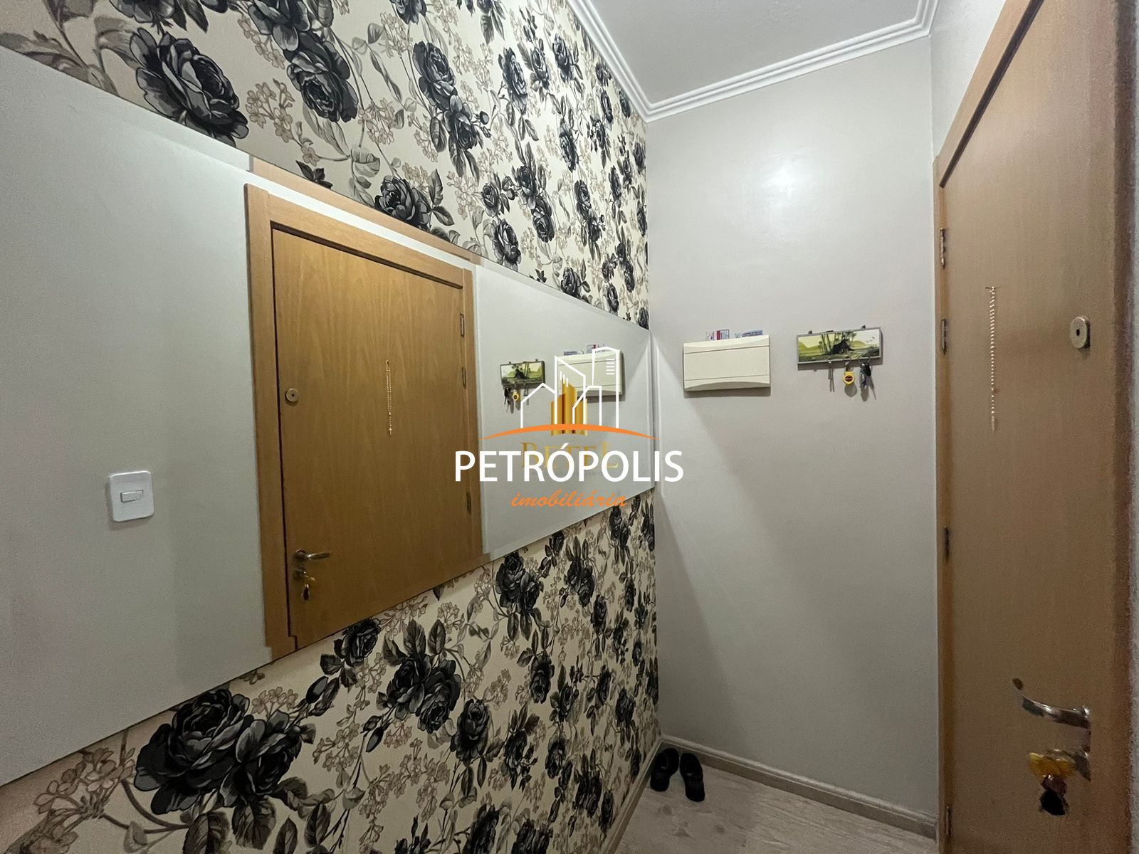 Apartamento à venda com 2 quartos, 53m² - Foto 3