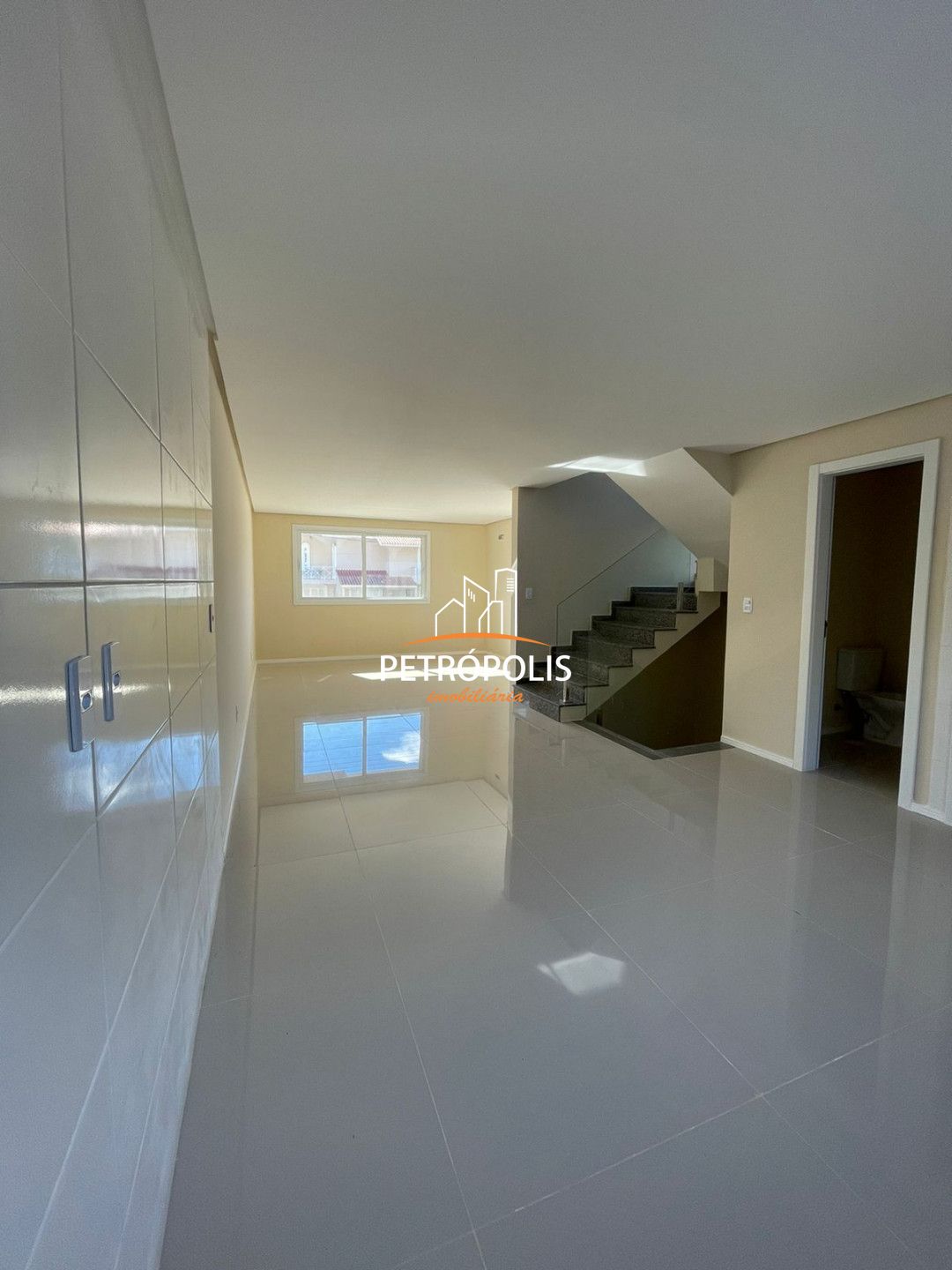 Apartamento à venda com 3 quartos, 179m² - Foto 11