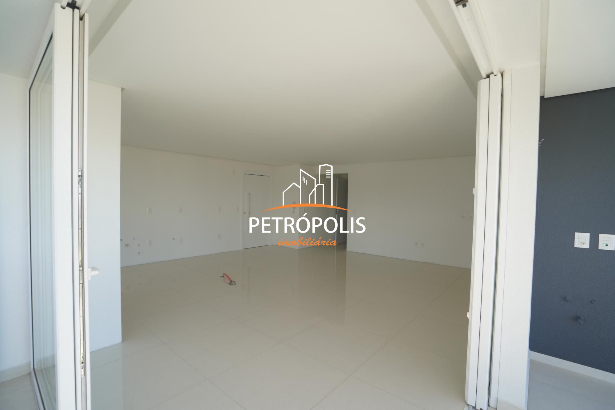 Apartamento à venda com 3 quartos, 137m² - Foto 24