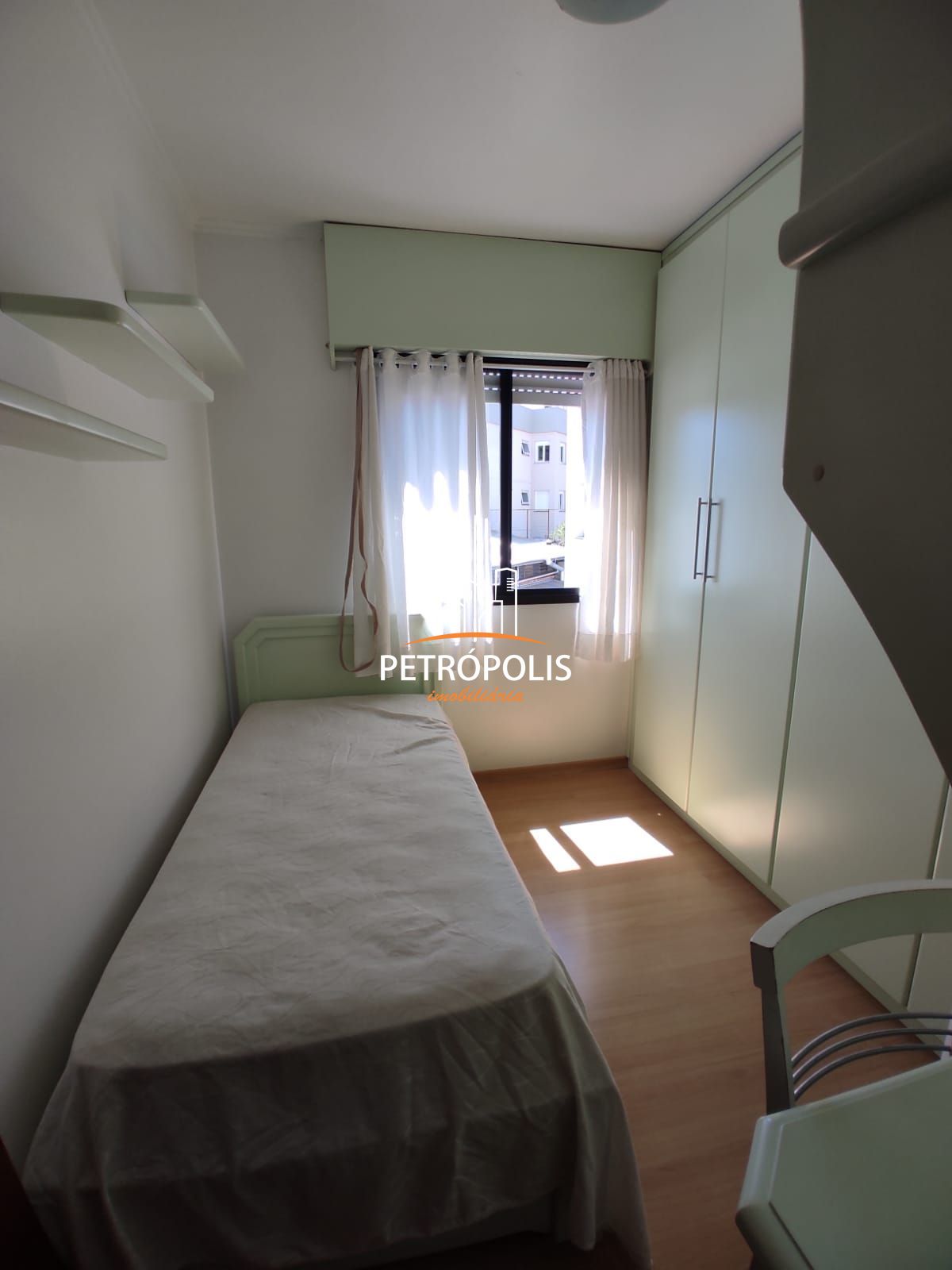 Apartamento à venda com 3 quartos, 83m² - Foto 17