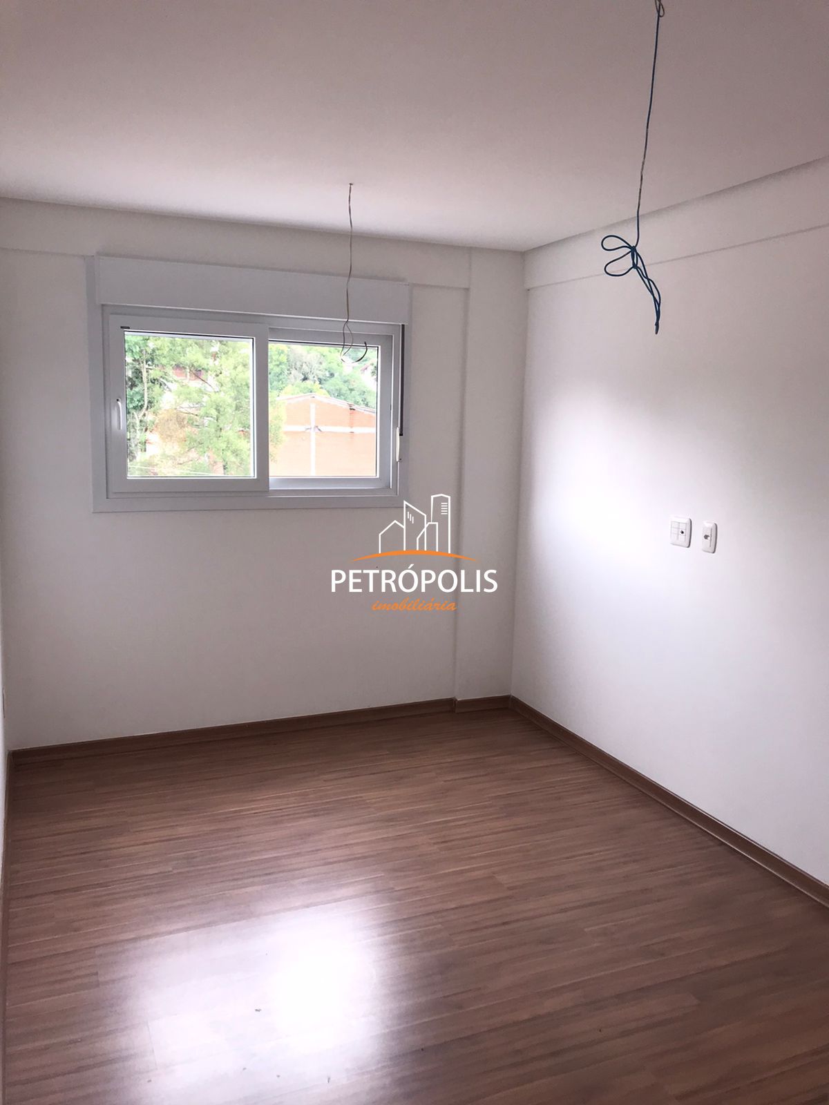 Apartamento à venda com 3 quartos, 87m² - Foto 12