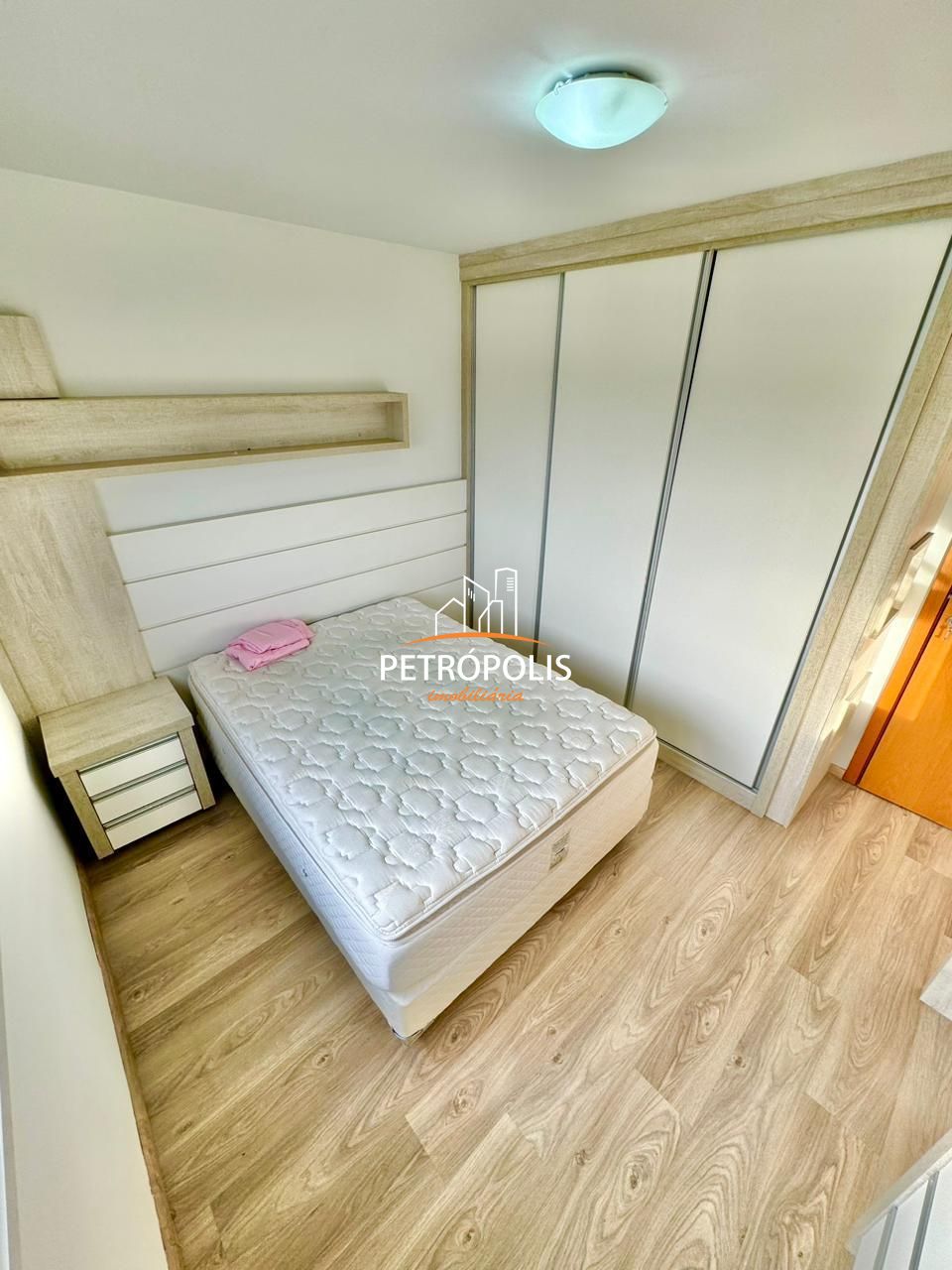 Apartamento à venda com 2 quartos, 55m² - Foto 14