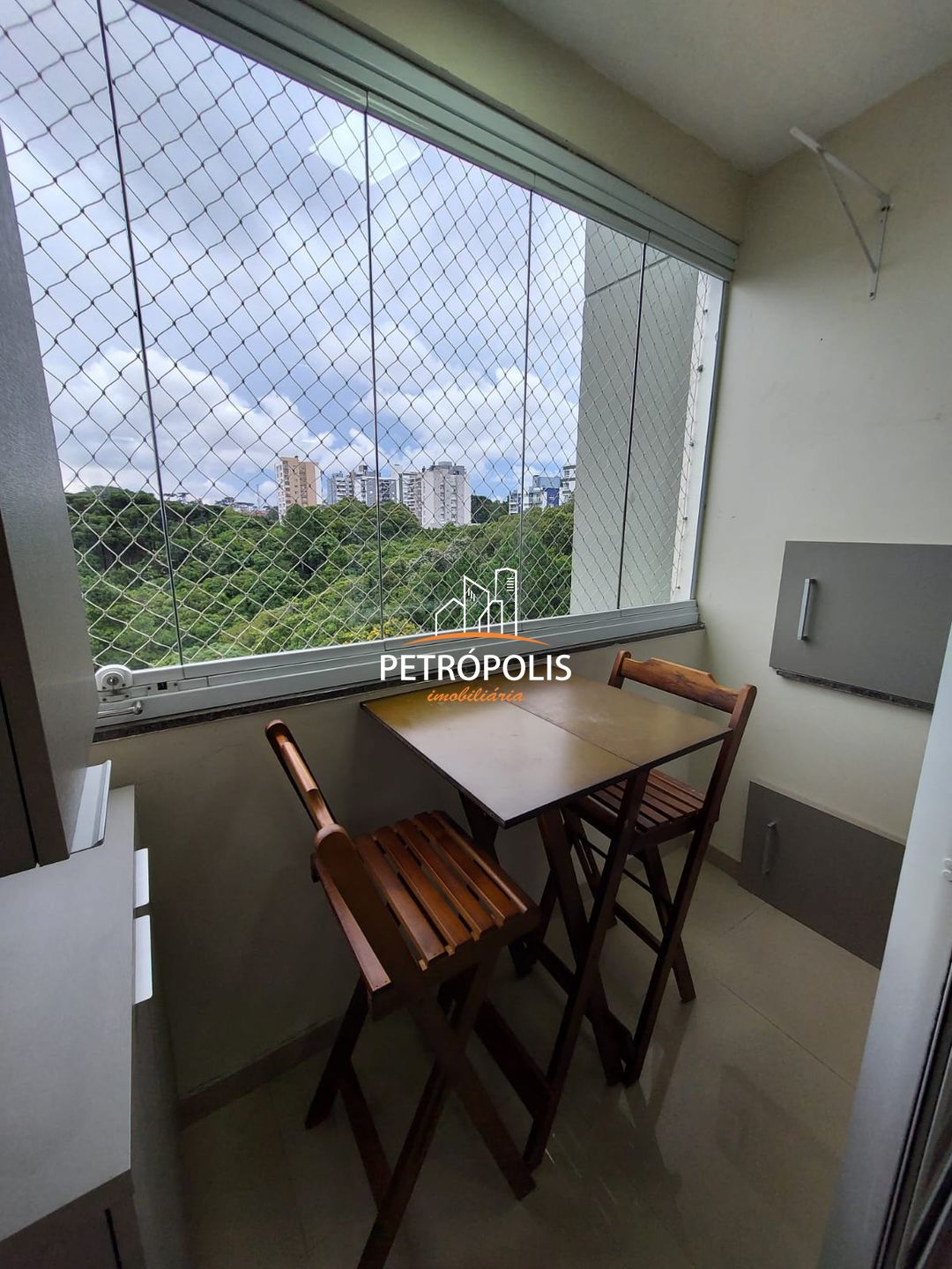 Apartamento à venda com 2 quartos, 52m² - Foto 3