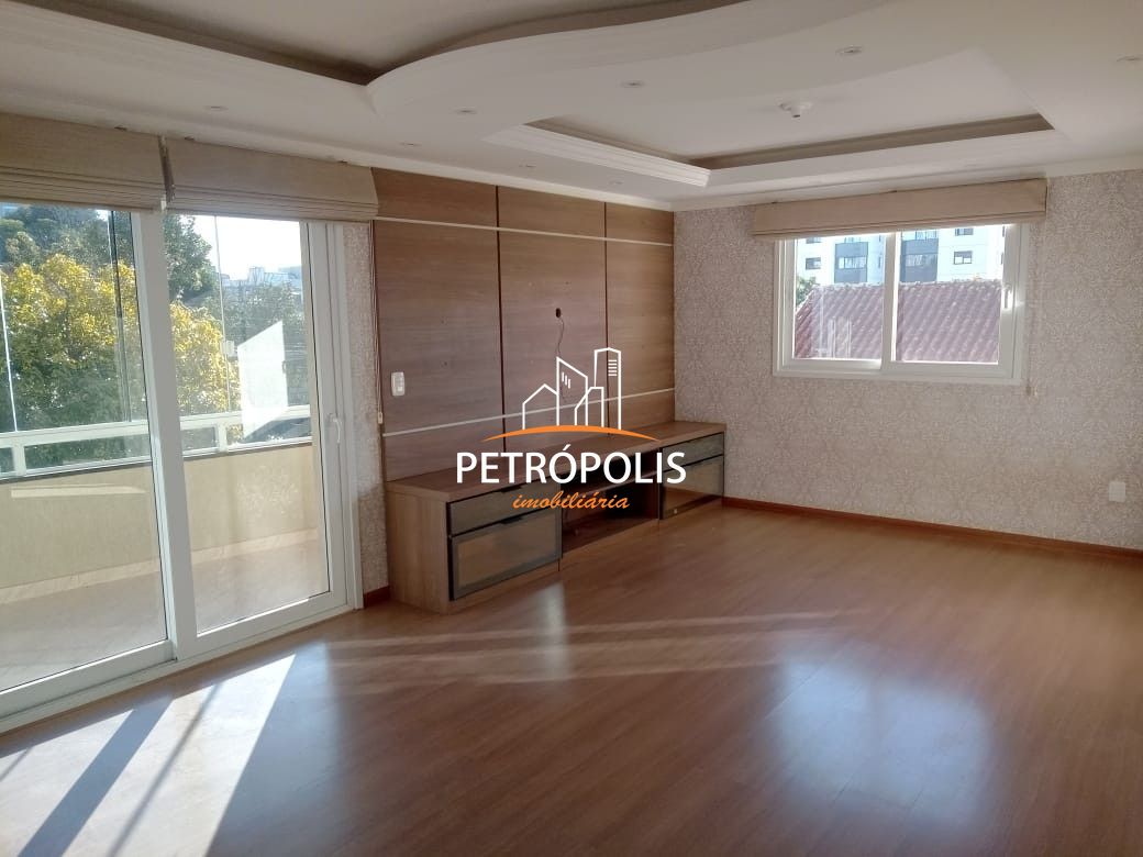 Apartamento à venda com 3 quartos, 186m² - Foto 2