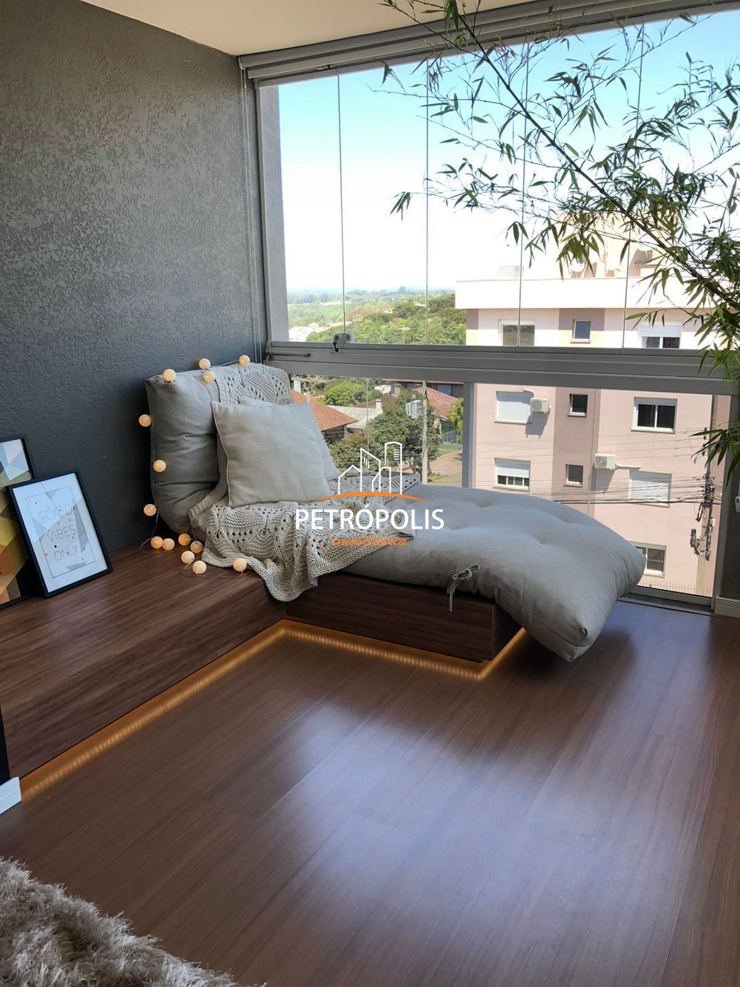 Apartamento à venda com 2 quartos, 86m² - Foto 17