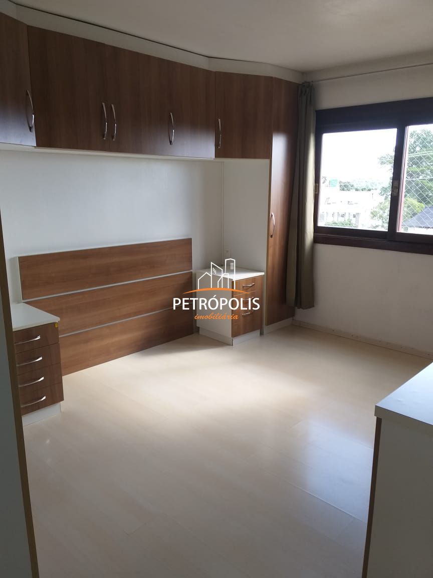 Apartamento à venda com 2 quartos, 67m² - Foto 3