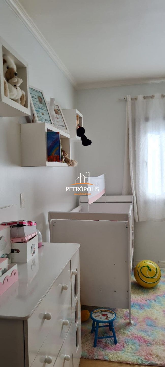 Apartamento à venda com 3 quartos, 137m² - Foto 17