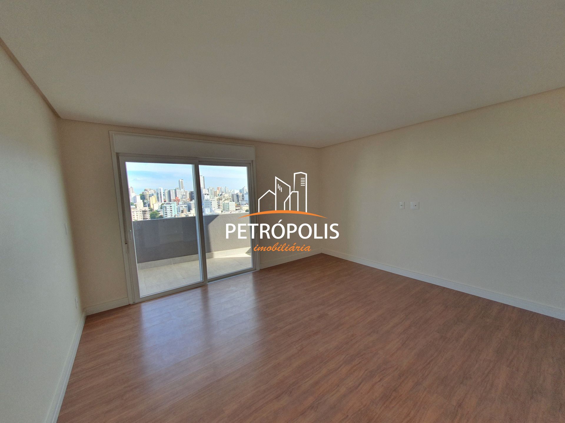 Apartamento à venda com 2 quartos, 77m² - Foto 84