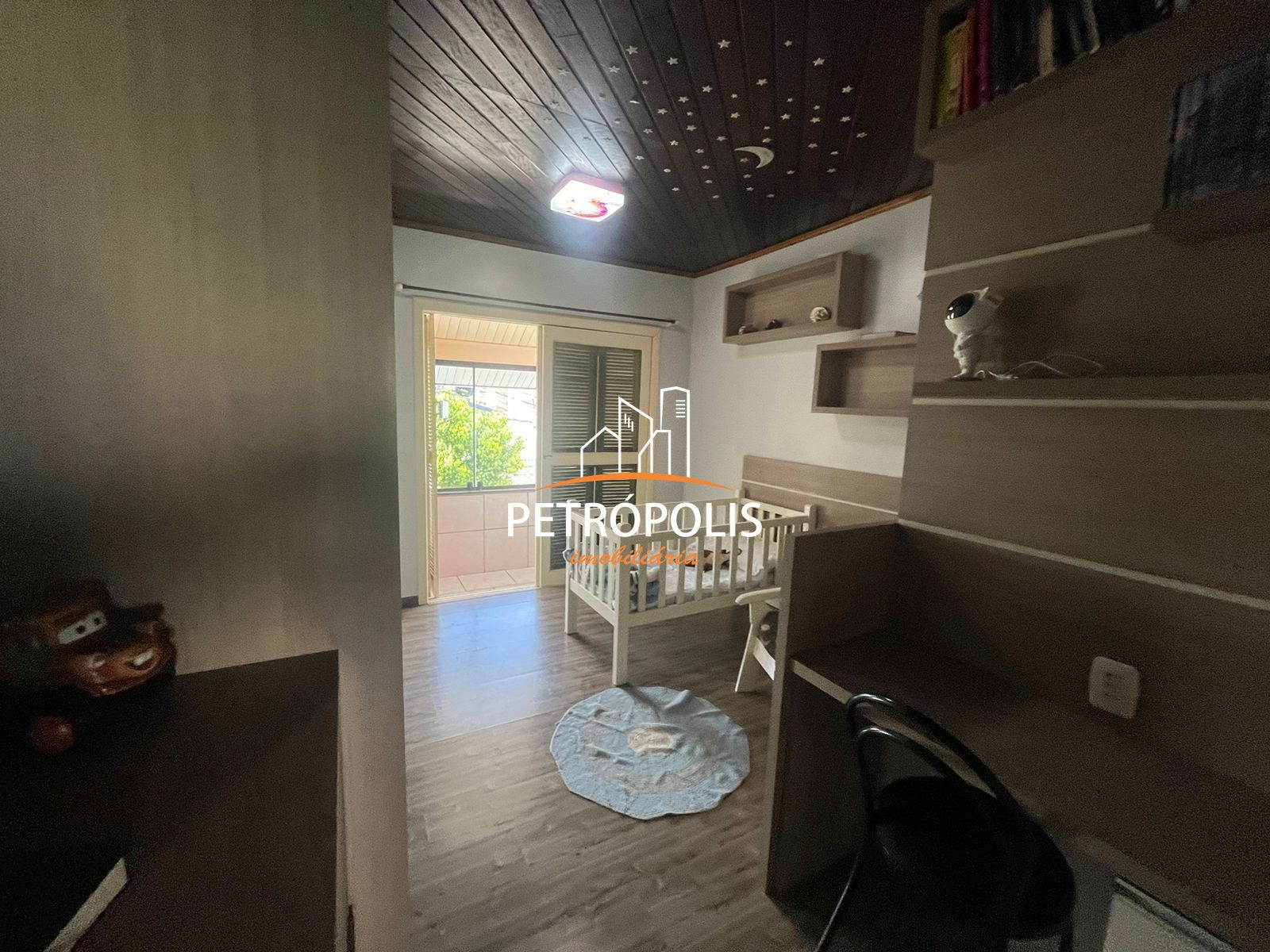 Casa à venda com 3 quartos, 144m² - Foto 11