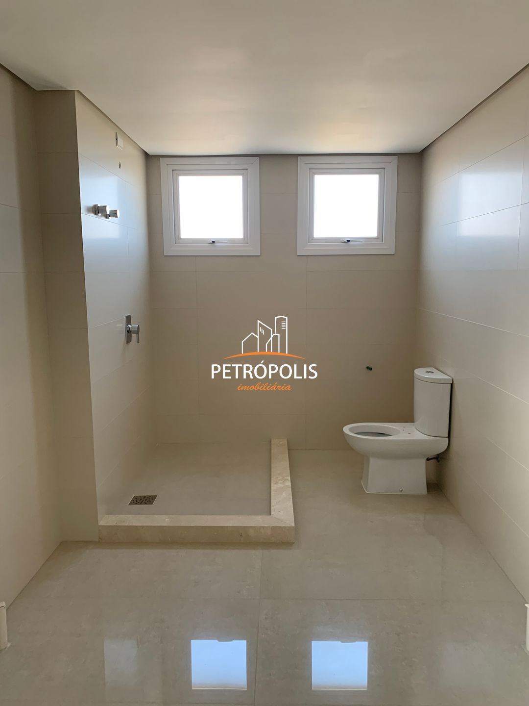 Apartamento à venda com 3 quartos, 207m² - Foto 76