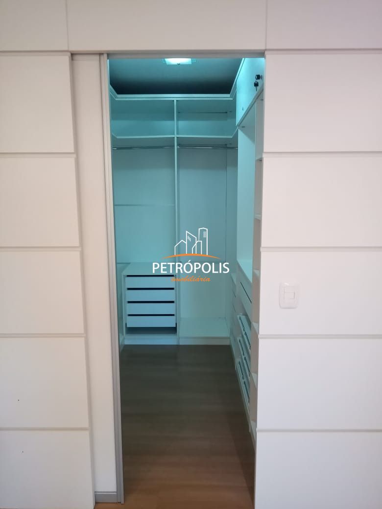 Apartamento à venda com 3 quartos, 186m² - Foto 12