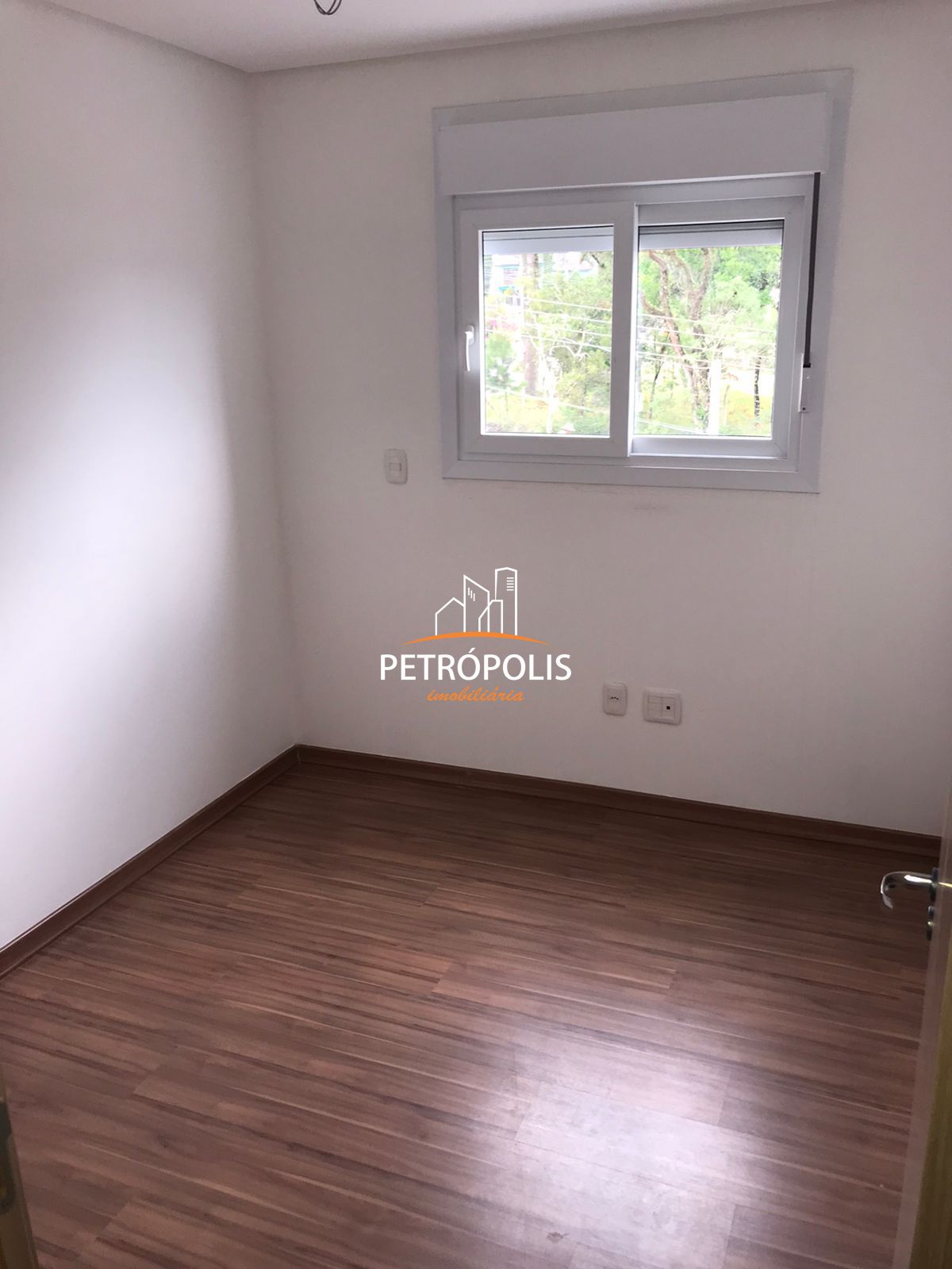 Apartamento à venda com 3 quartos, 87m² - Foto 11