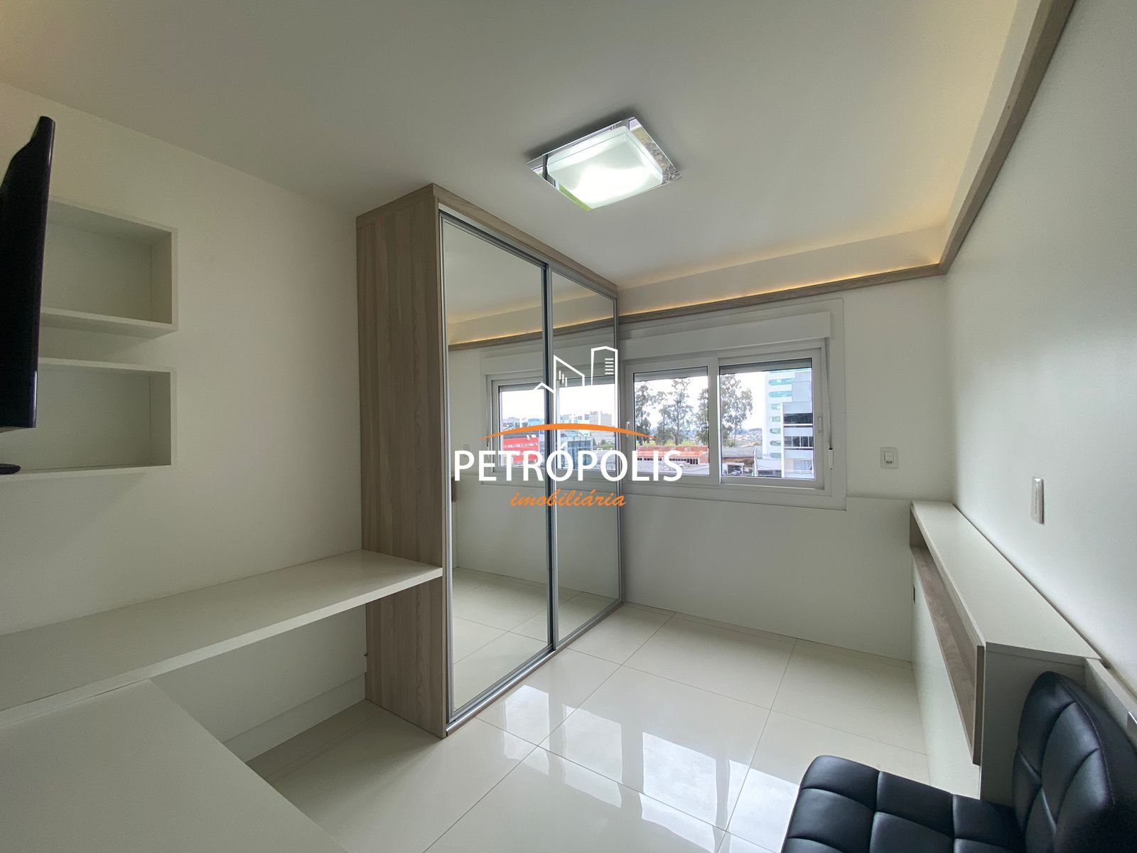 Apartamento à venda com 3 quartos, 96m² - Foto 31