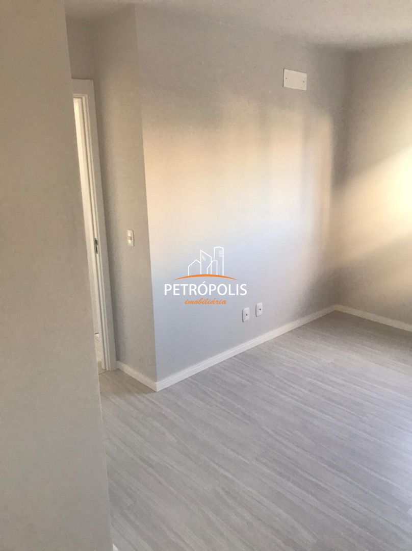 Apartamento à venda com 2 quartos, 63m² - Foto 11