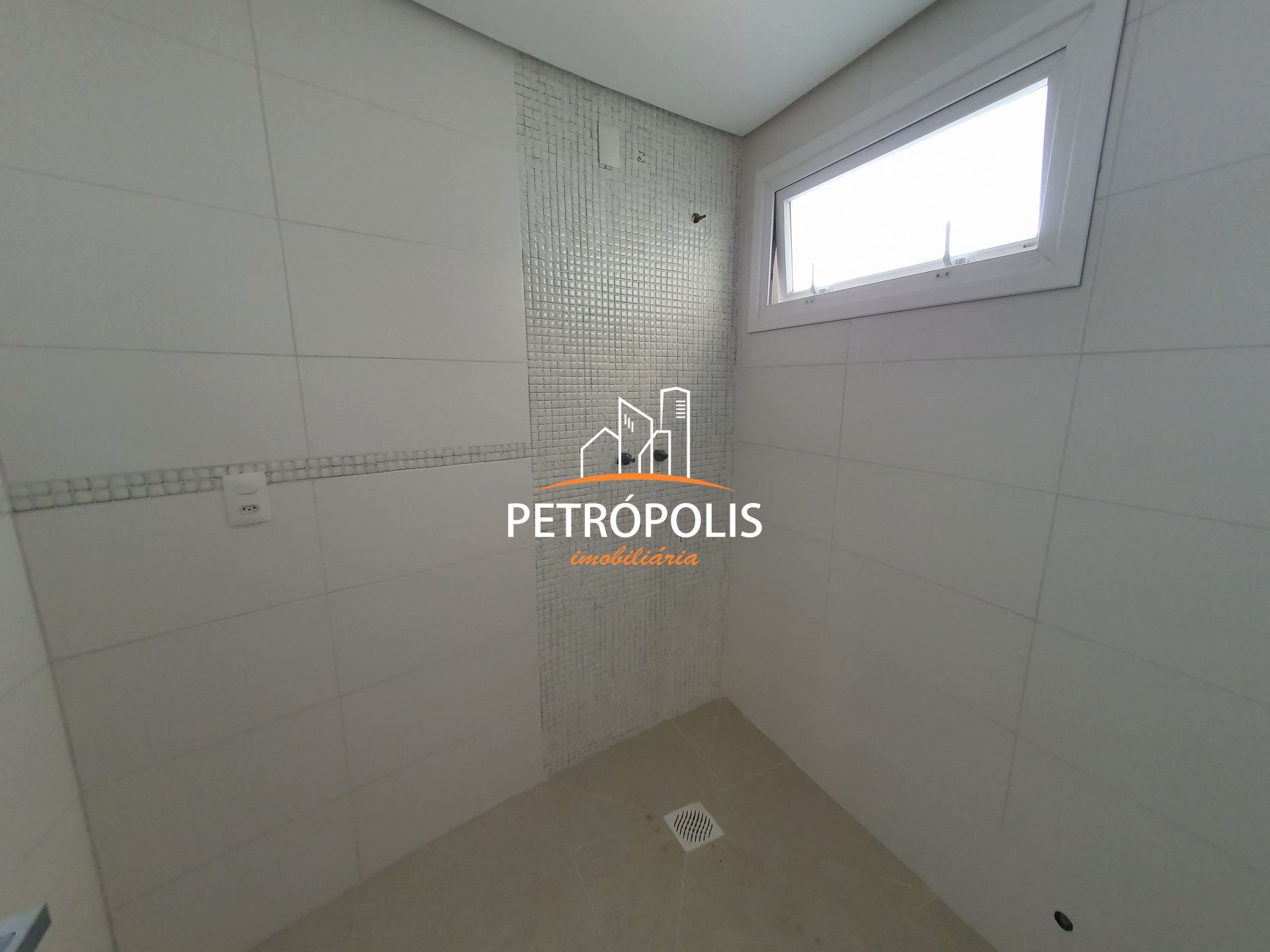 Apartamento à venda com 2 quartos, 77m² - Foto 48