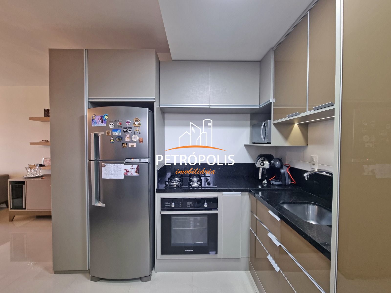 Apartamento à venda com 3 quartos, 72m² - Foto 7