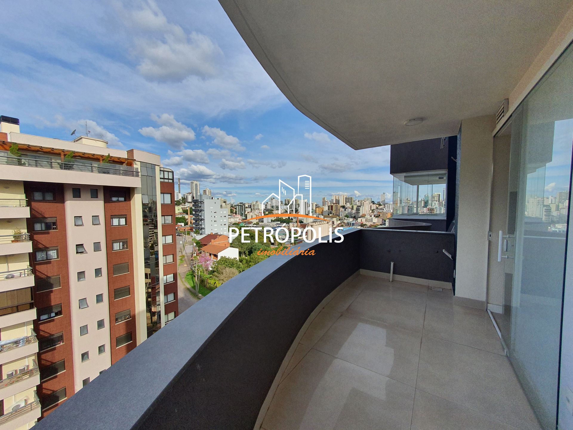 Apartamento à venda com 2 quartos, 77m² - Foto 55