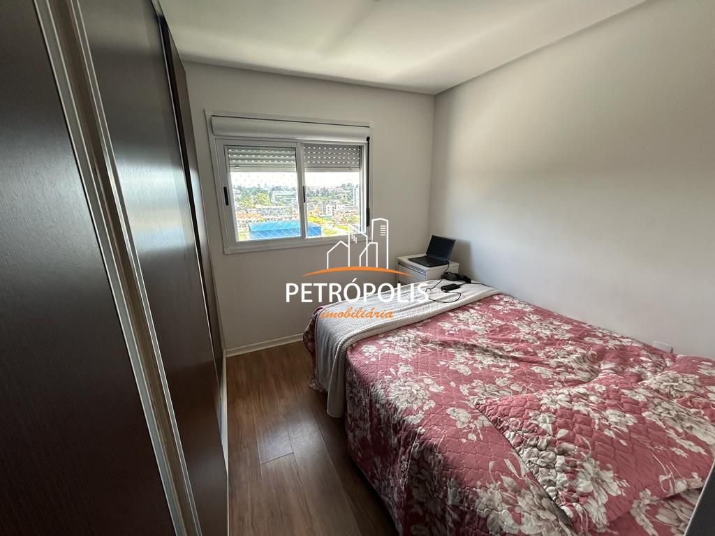 Apartamento à venda com 2 quartos, 70m² - Foto 11