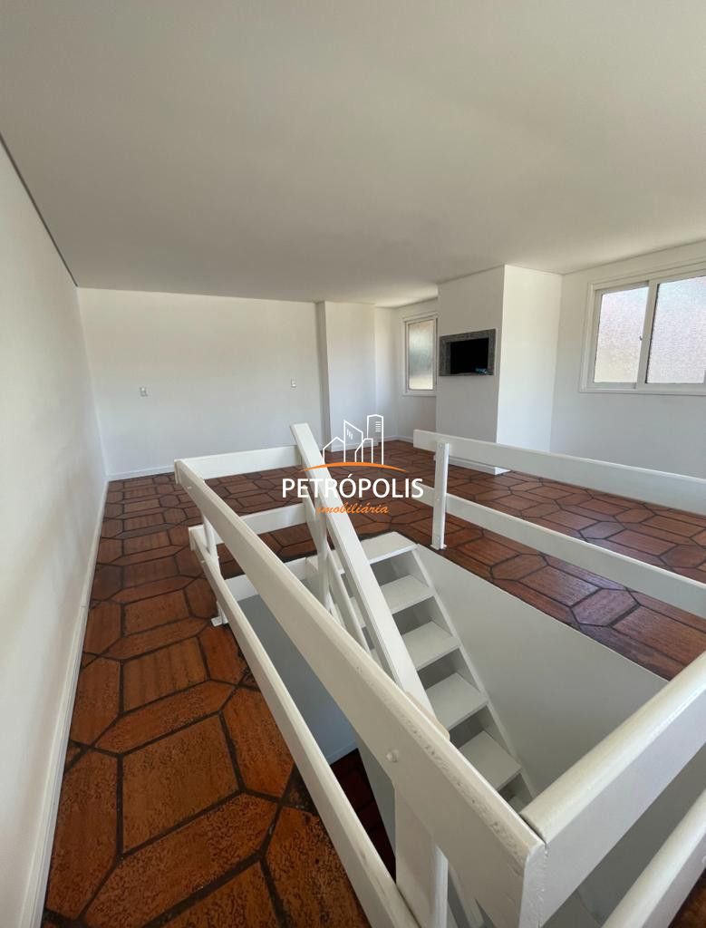 Apartamento à venda com 3 quartos, 210m² - Foto 19