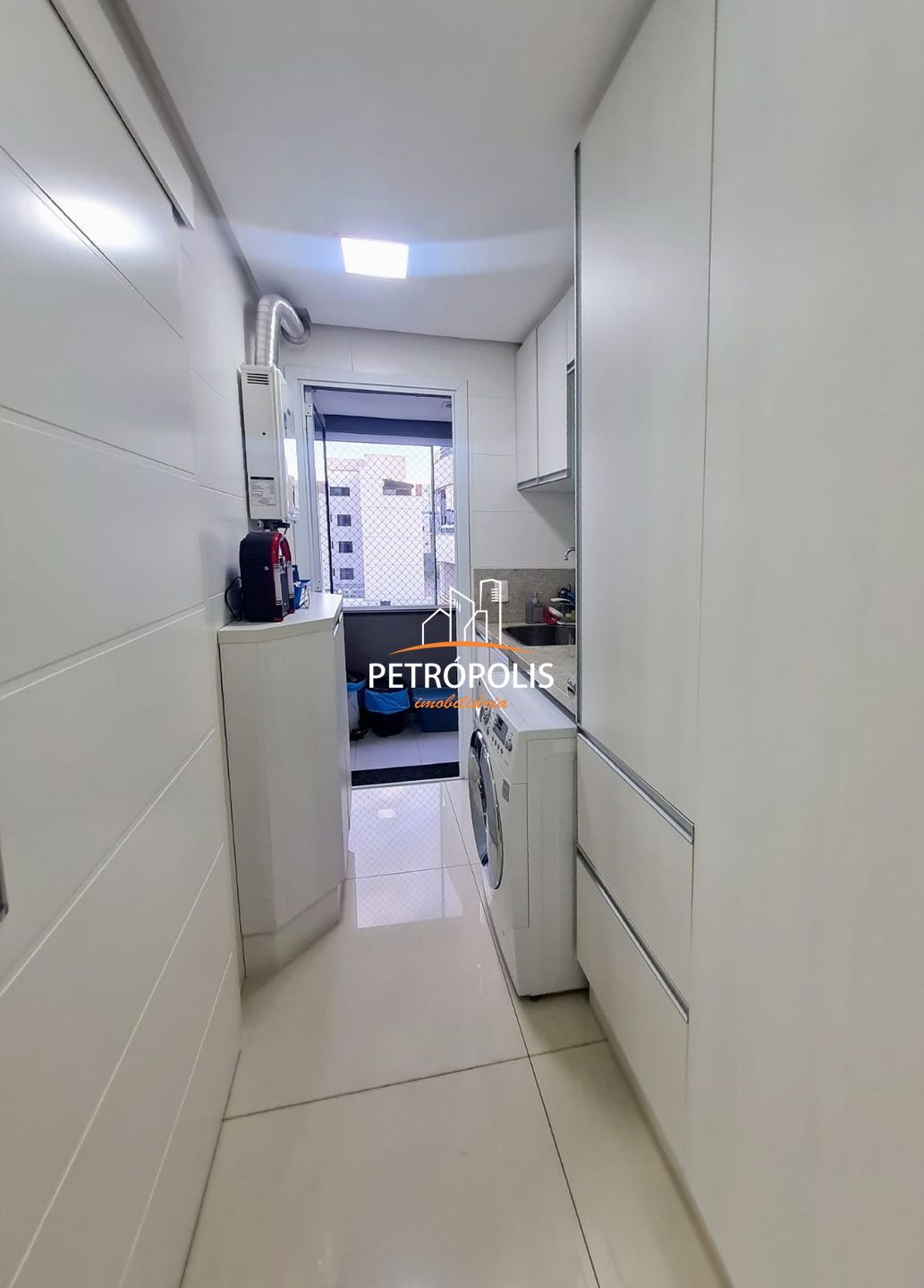 Apartamento à venda com 3 quartos, 156m² - Foto 14