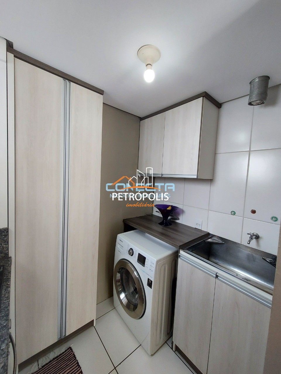 Apartamento à venda com 2 quartos, 52m² - Foto 4