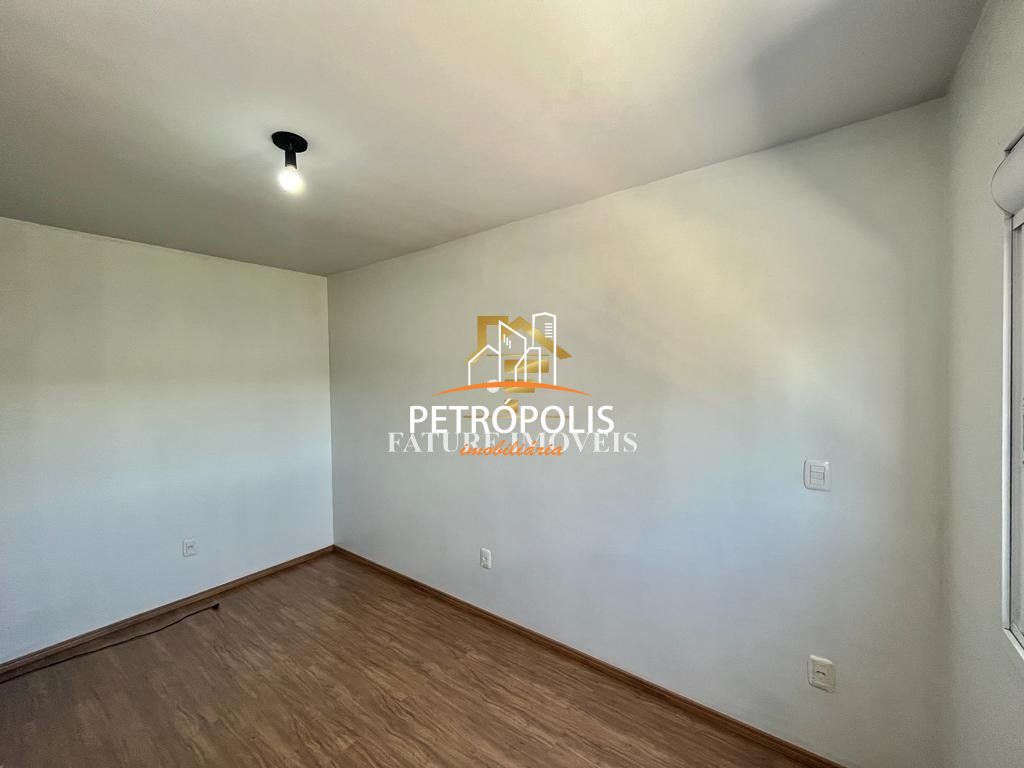 Apartamento à venda com 2 quartos, 50m² - Foto 2