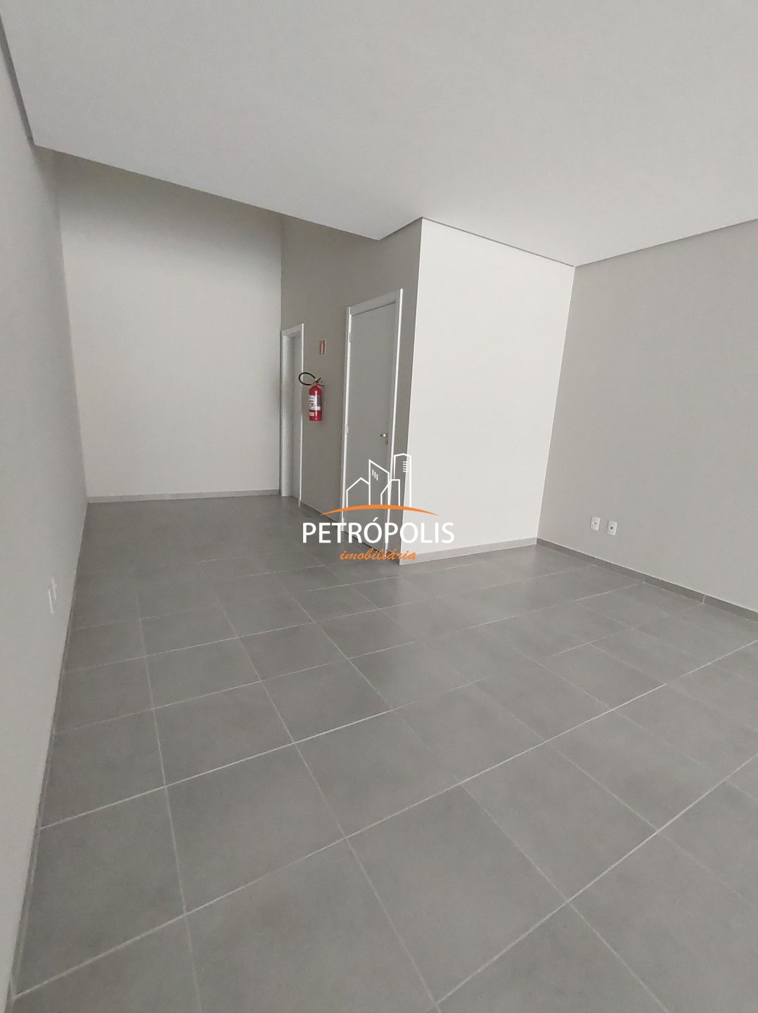 Conjunto Comercial-Sala à venda com 1 quarto, 129m² - Foto 6