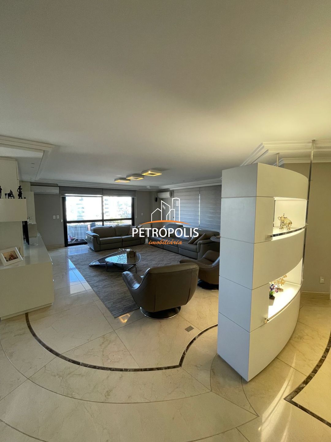 Apartamento à venda com 4 quartos, 313m² - Foto 14