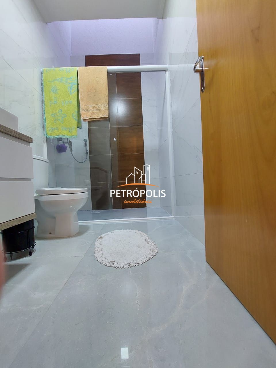 Apartamento à venda com 3 quartos, 200m² - Foto 17