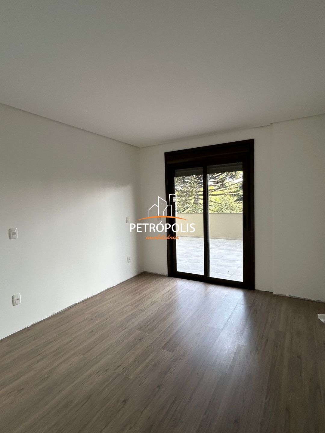 Apartamento à venda com 1 quarto, 115m² - Foto 18