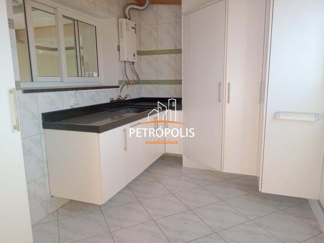 Apartamento à venda com 3 quartos, 186m² - Foto 5